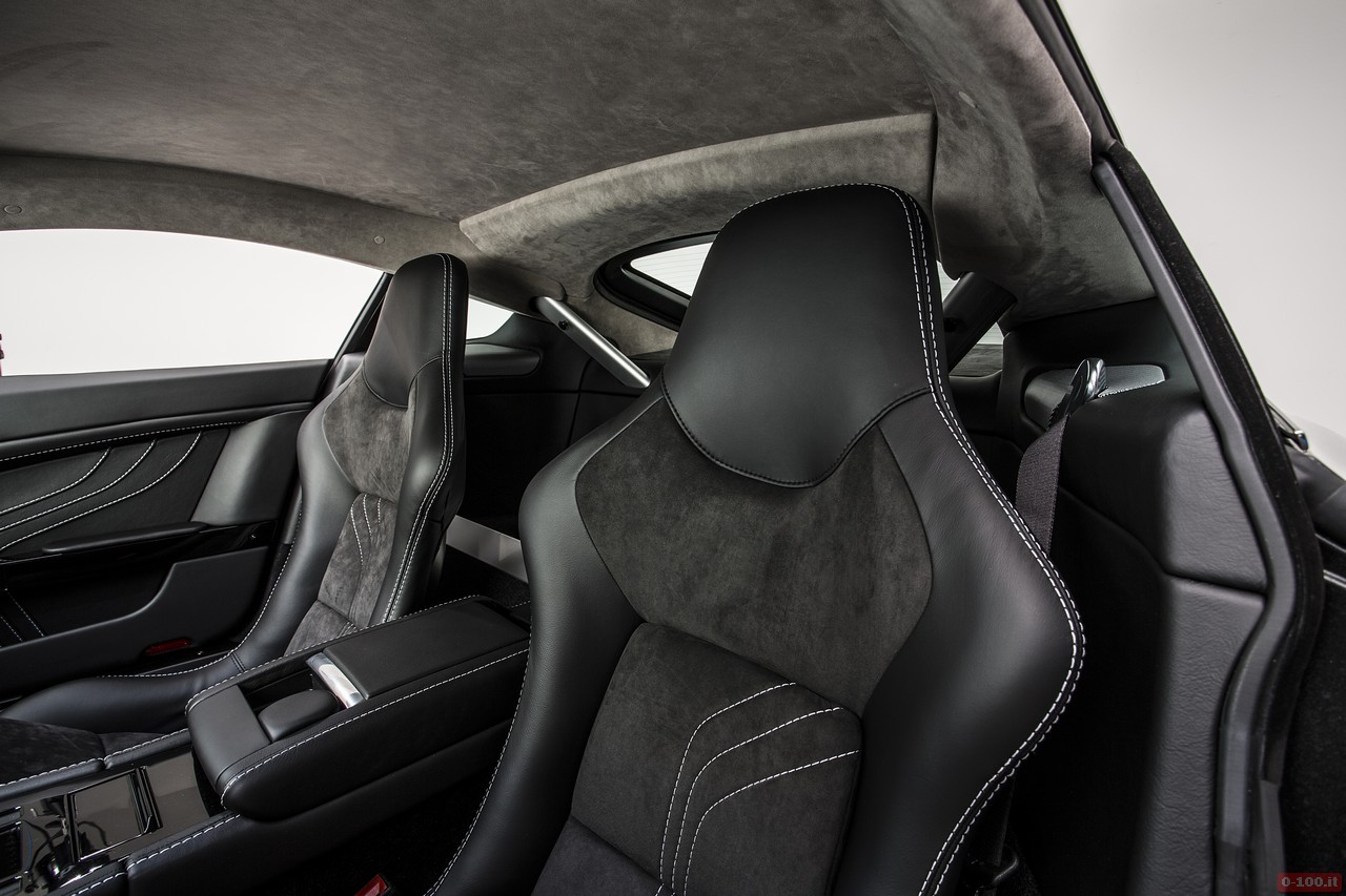 aston-martin_vantage_sp10_0-100_10