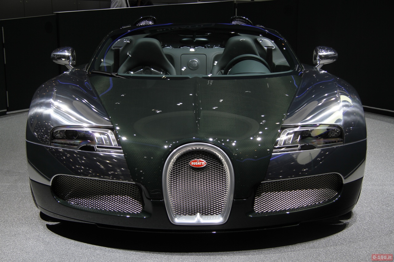 geneve_2013_Bugatti_0-100_37