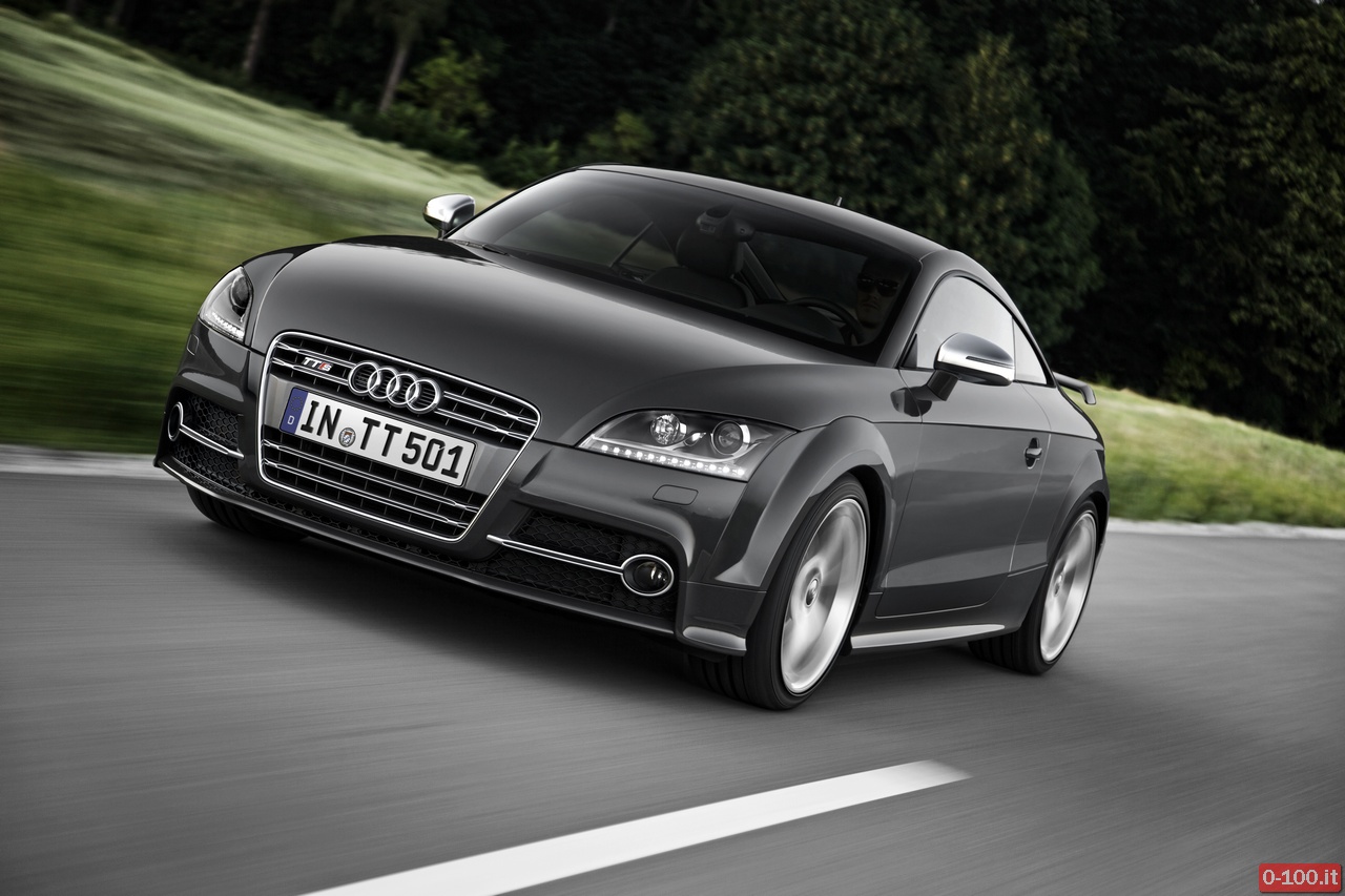 Audi TTS Coup competition
