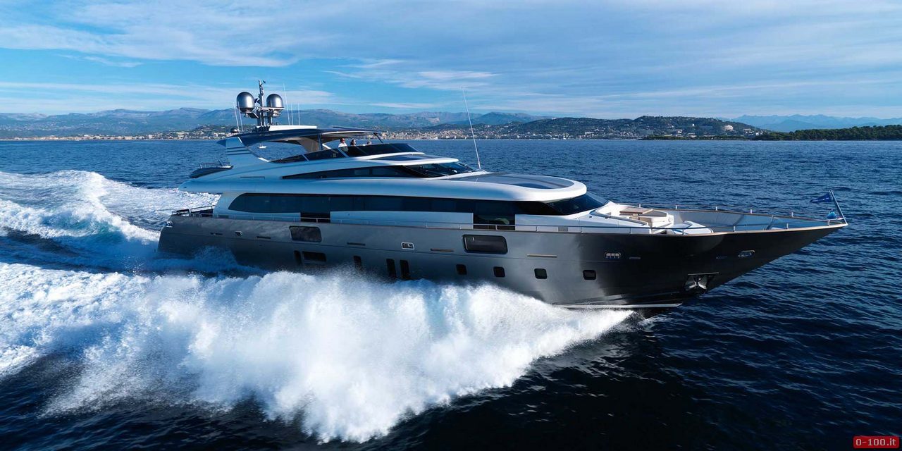super yacht Canados 108 Fly_0-1002