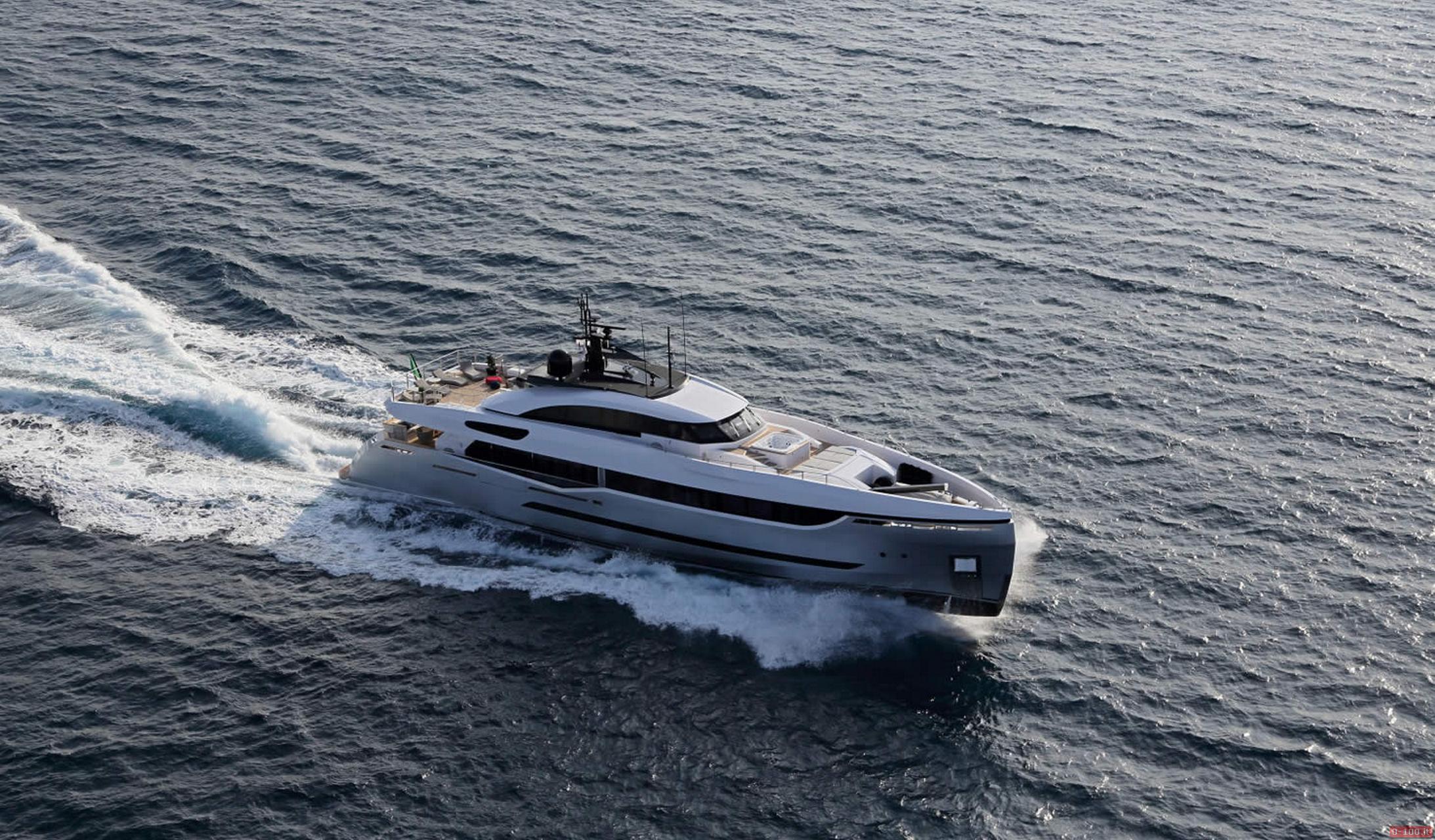 showboat-design-awards-2014-lo-yacht-columbus-40s-hybrid-sergio-cutolo-trionfa-3-volte_0-1004