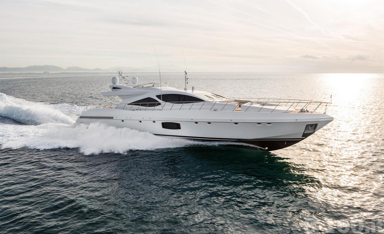 superyacht-mangusta-110-overmarine-group_0-1001