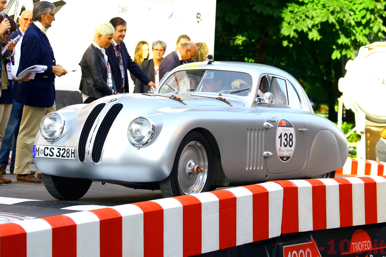 mille-miglia-2014_starting-grid-0-100_0125