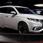 parigi-paris-2014-mitsubishi-outlander-PHEV-concept-s-100_15