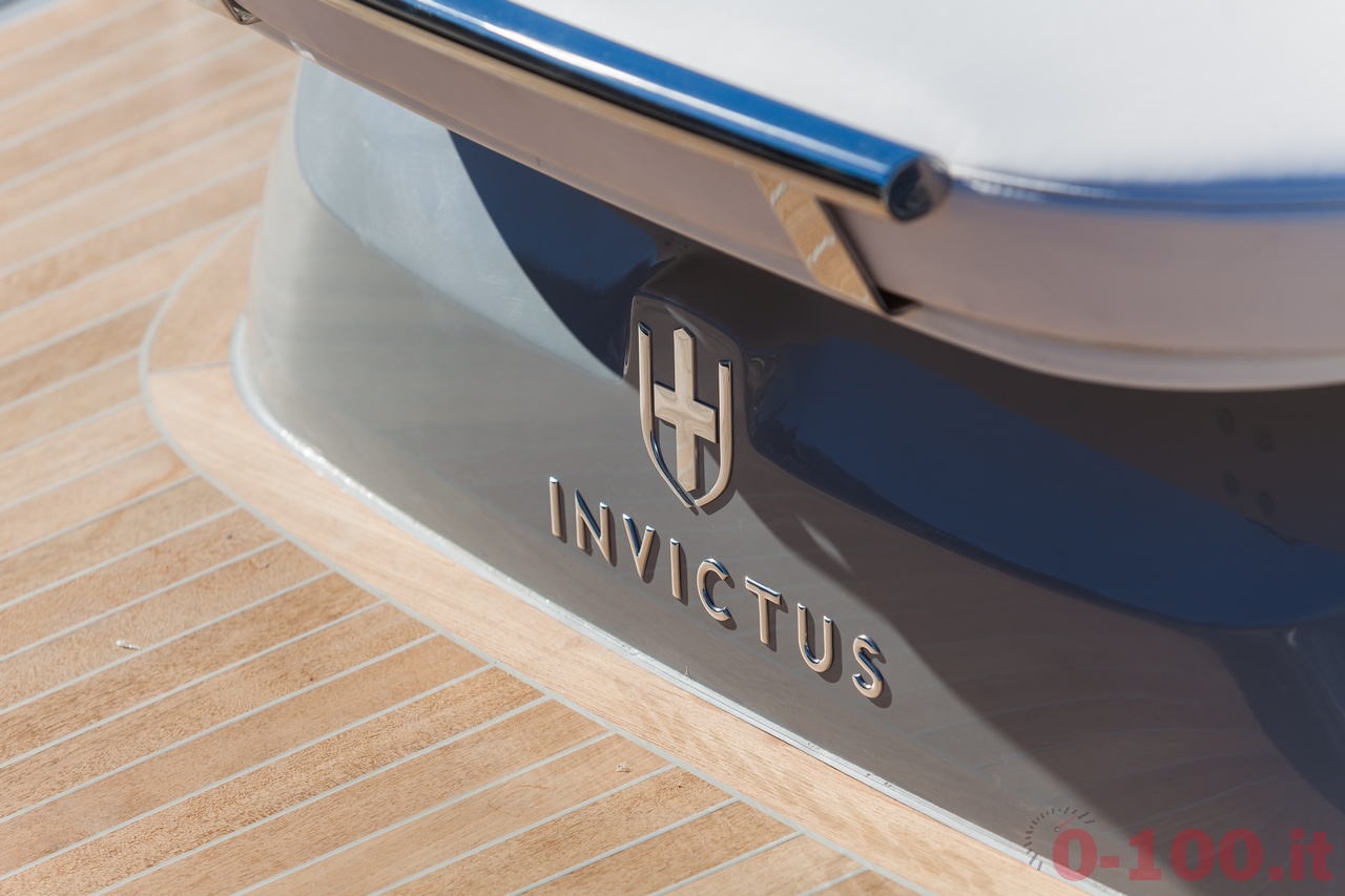 invictus-280gt-prezzo-price-invictus-yacht-christian-grande-designworks-nautica-bertelli-0-100_29