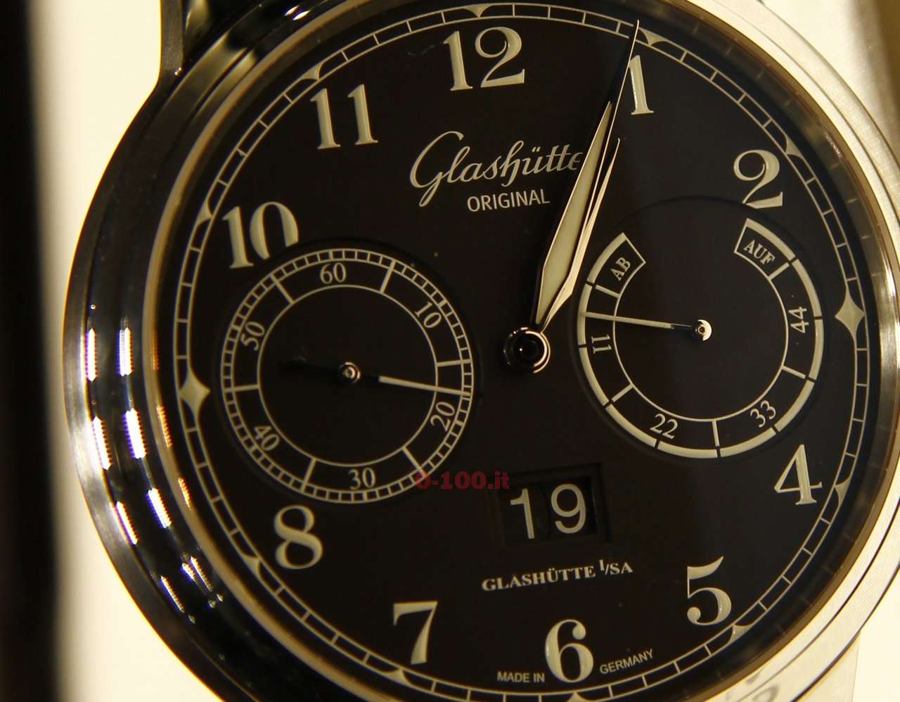 baselworld-2015_glashutte-senator-observer-0-100-7