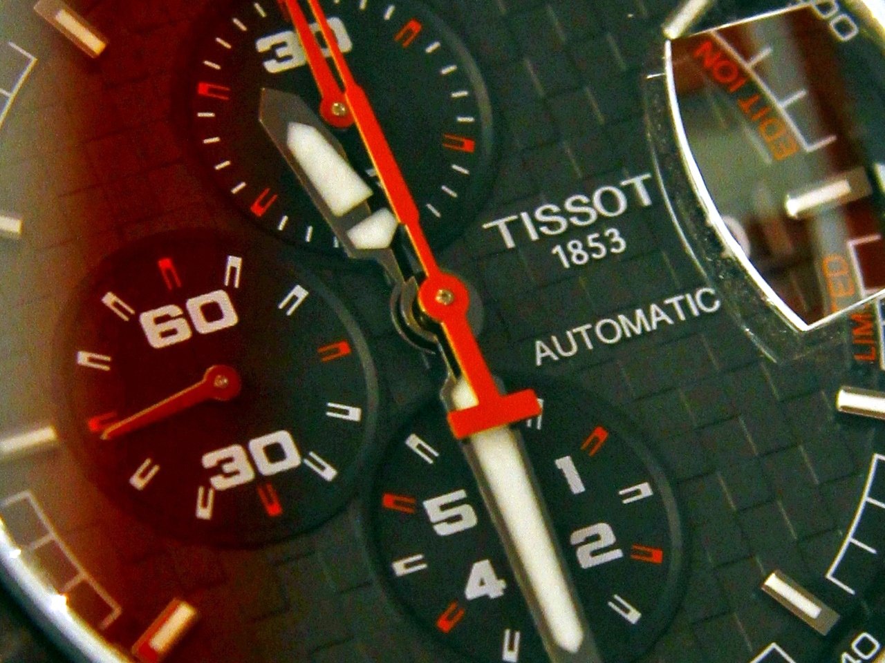 baseworld-2015-tissot-T-Race-Moto-GP-Automatic-Limited-Edition_6
