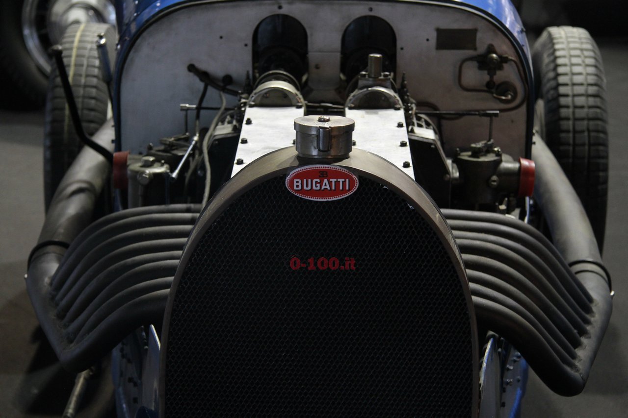 verona-legend-cars-2015-bugatti-type-45-16-cylinders-0-100-16