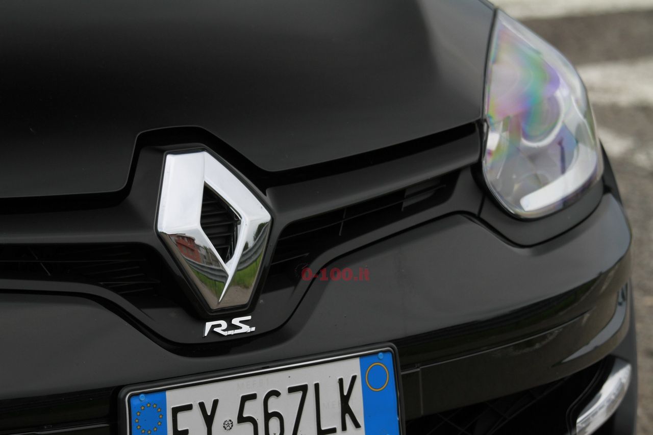 Renault-megane-rs-270-test-drive-prova-prezzo-price-impressioni_0-100_20