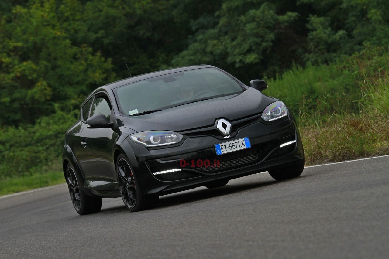Renault-megane-rs-270-test-drive-prova-prezzo-price-impressioni_0-100_3