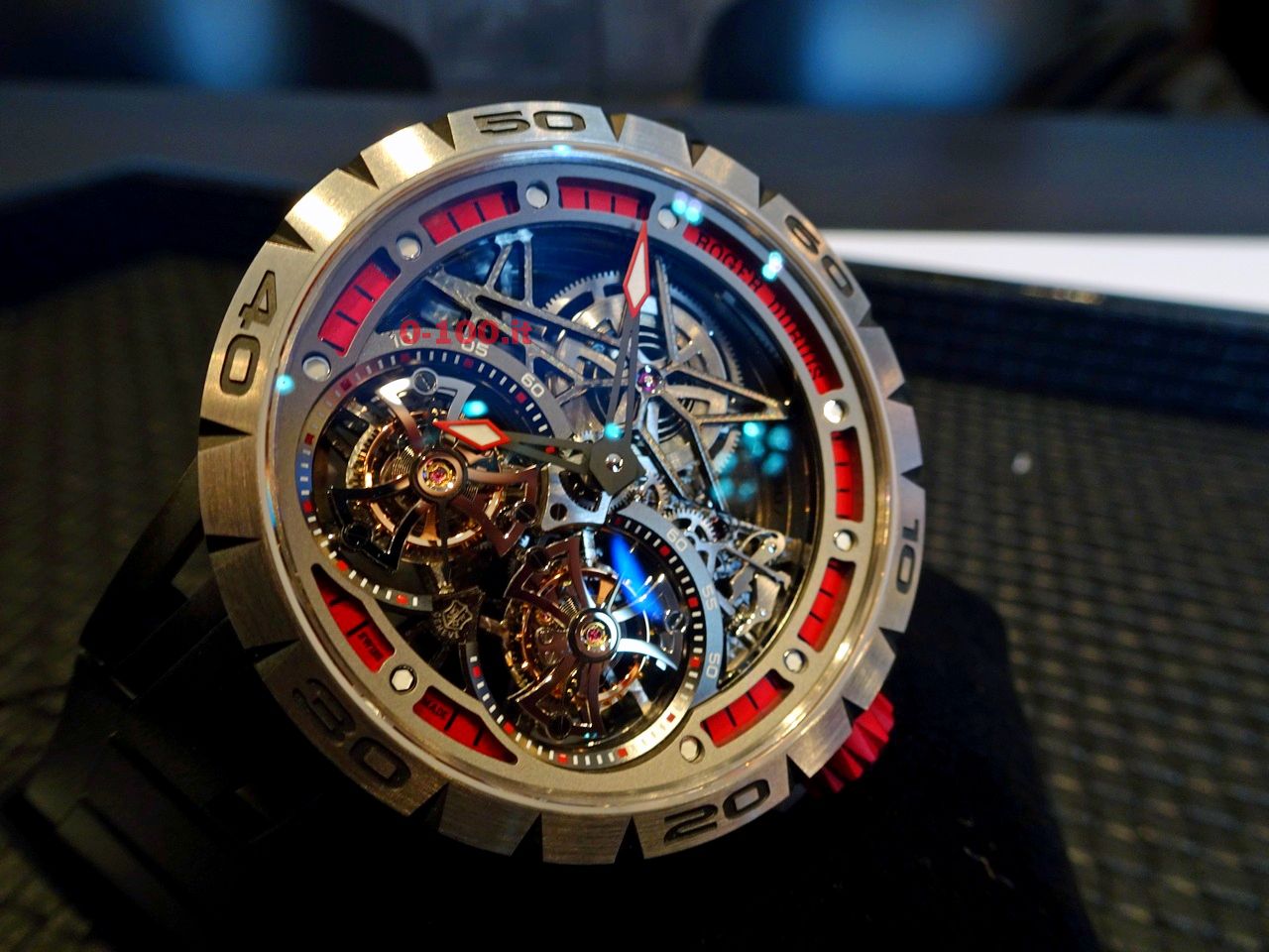 Roger-Dubuis-SIHH-2016-0-100_14