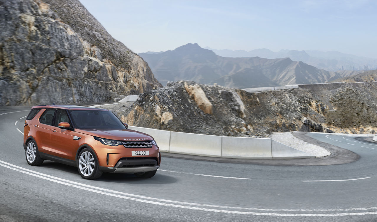 land-rover-discovery-2017_0-100_21