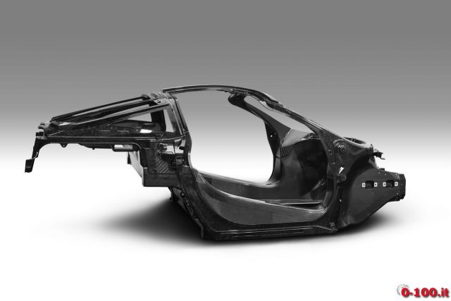 mclaren-super-series-2017_geneve-0-100_2