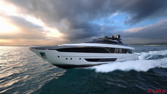 riva-110-flybridge-yacht-gruppo-ferretti_0-1001