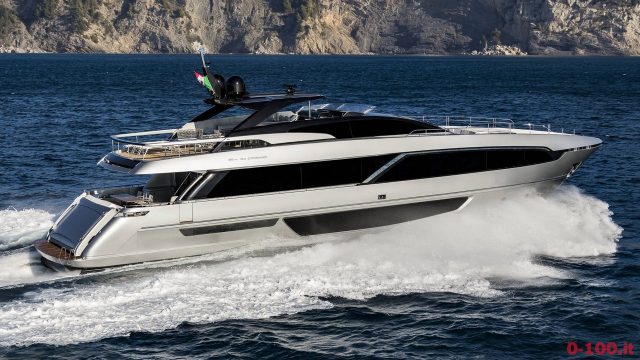 riva-100-corsaro-flybridge-ferretti-group_0-1001