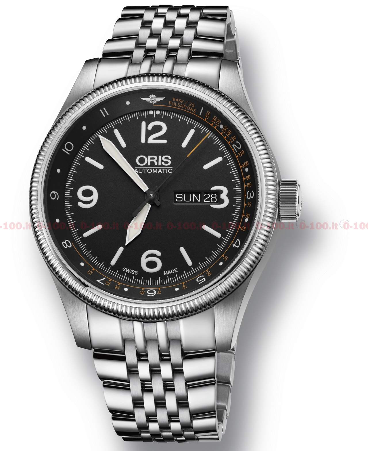 01 735 7728 4084-Set MB - Oris Royal Flying Doctor Service Limited Edition II_HighRes_6431