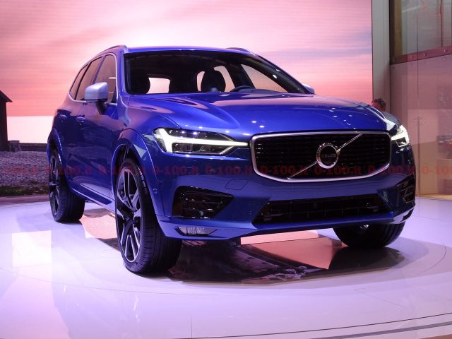 geneva-geneve-ginevra-2017-auto-show-VOLVO-XC60_0-100_2