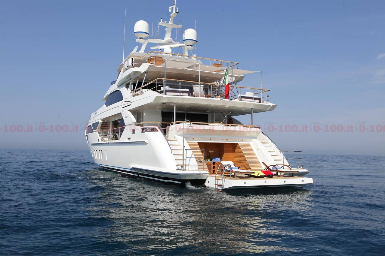 benetti-fast-125-skyler-yacht-versilia-yachting-rendez-vous-2017- -prezzo-price_0-1003