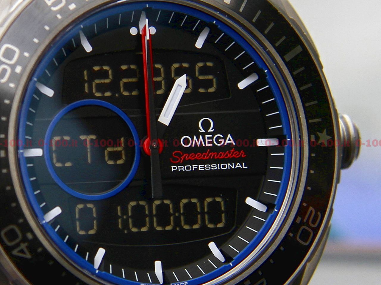 omega-speedmaster-x33-regatta-team-tilt-gc32_0-100-19