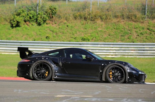 porsche-911-991-GT2-RS-2018_0-100_4