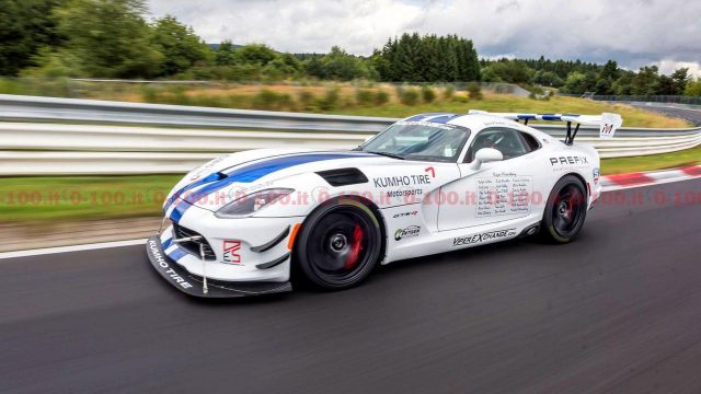dodge-viper-acr-nurbugring (8)