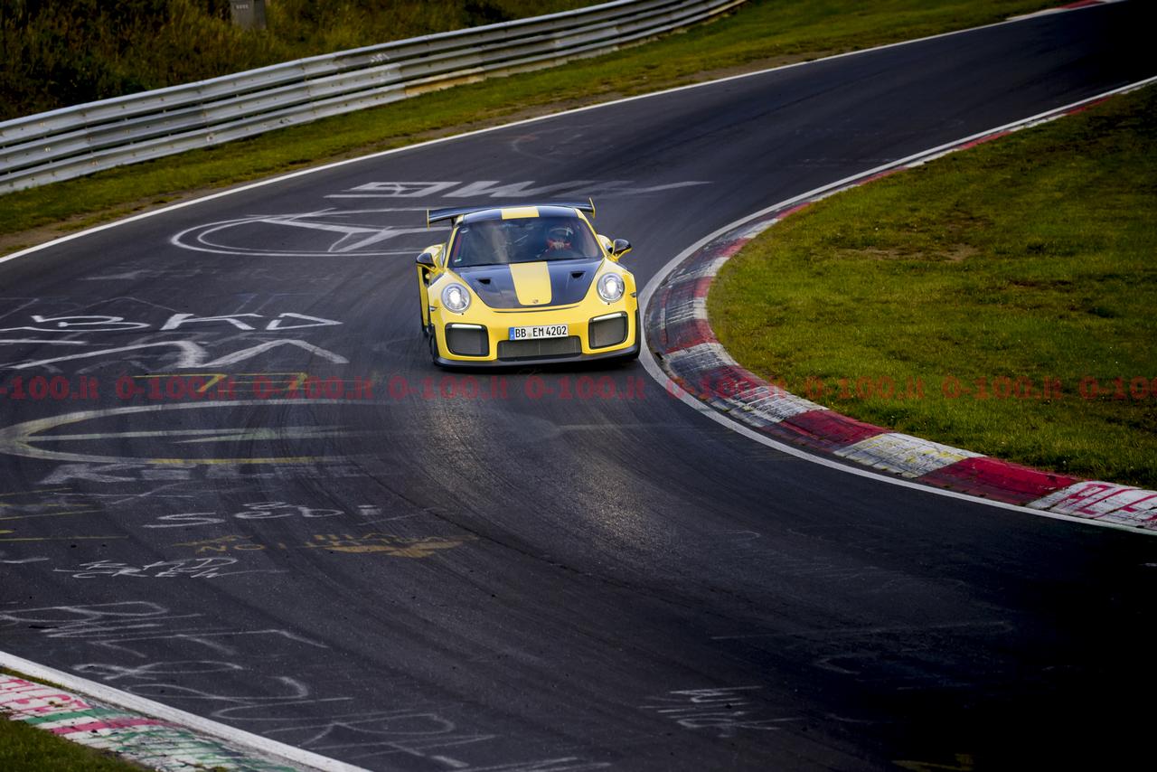 porsche-911-991-gt2-rs-nurburgring-record-giro-lap-0-100_3