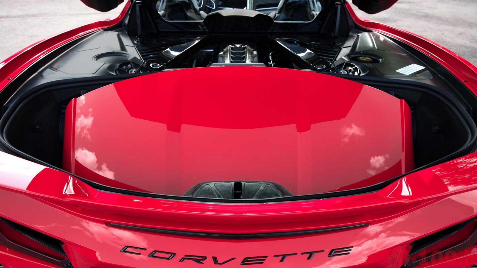 chevrolet_corvette_c8_rear_mid_v8_engine_0-100_69