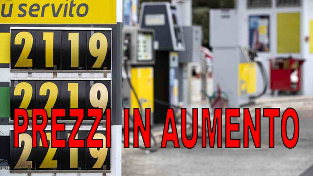 Prezzi in aumento per i carburanti