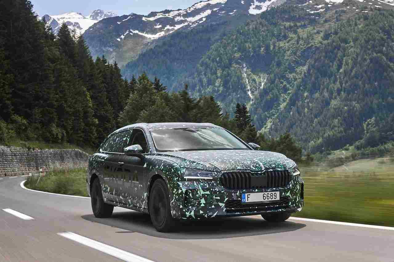 Skoda Superb 2024