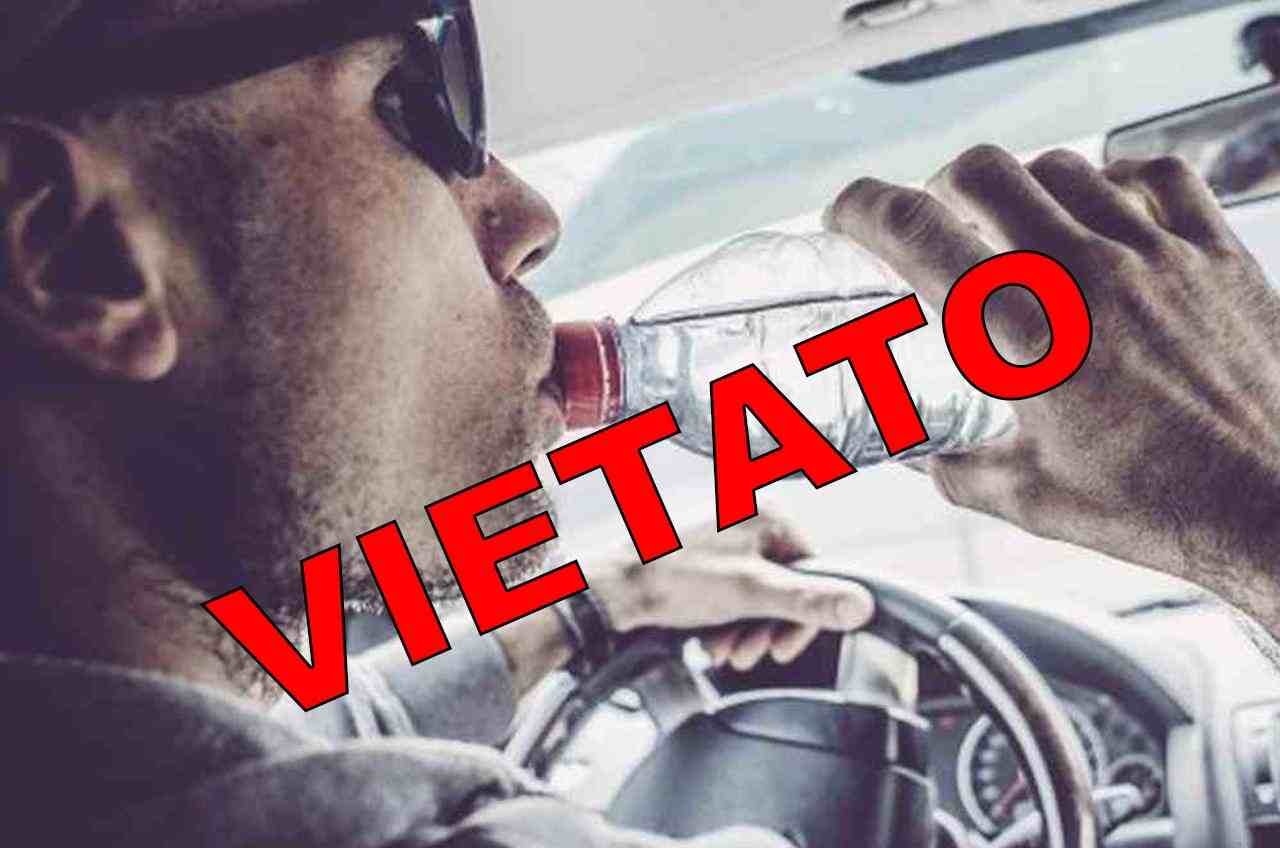 Vietato bere acqua al volante