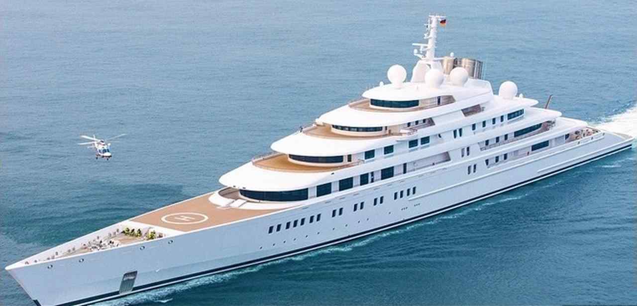 Azzam: An Ultra-Luxury Yacht with Ridiculous Costs and Crazy Options |  Here is the owner