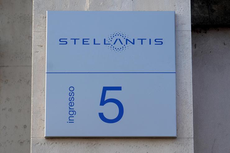 Stellantis 2 - 0-100.it