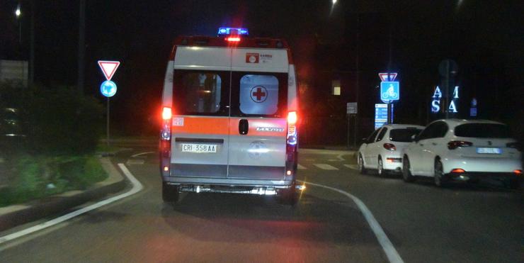 Ambulanza 2 - 0-100.it