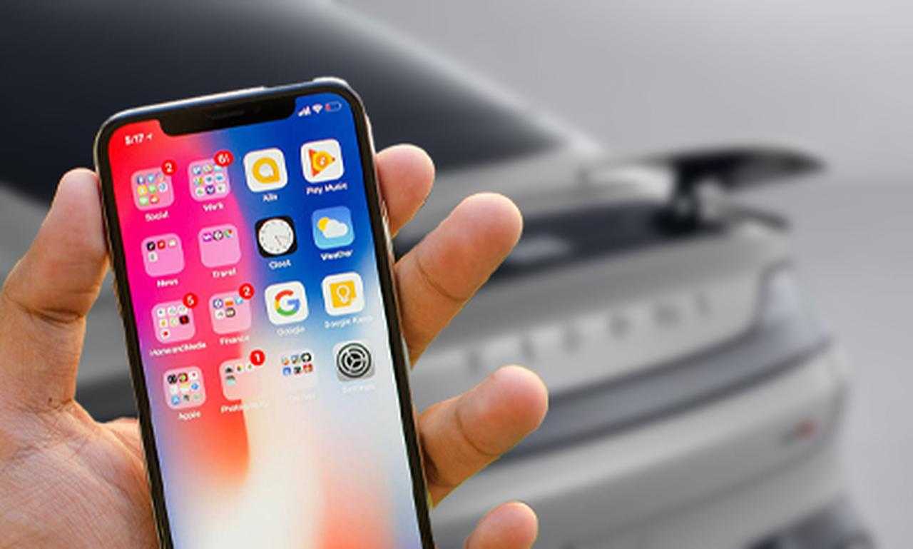 L'auto uguale a uno smartphone