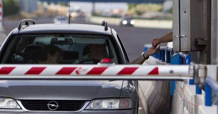 Stop ai caselli autostradali: da adesso non si paga più - AnsaFoto - 0-100.it