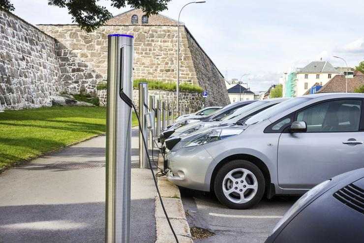 stop auto elettriche