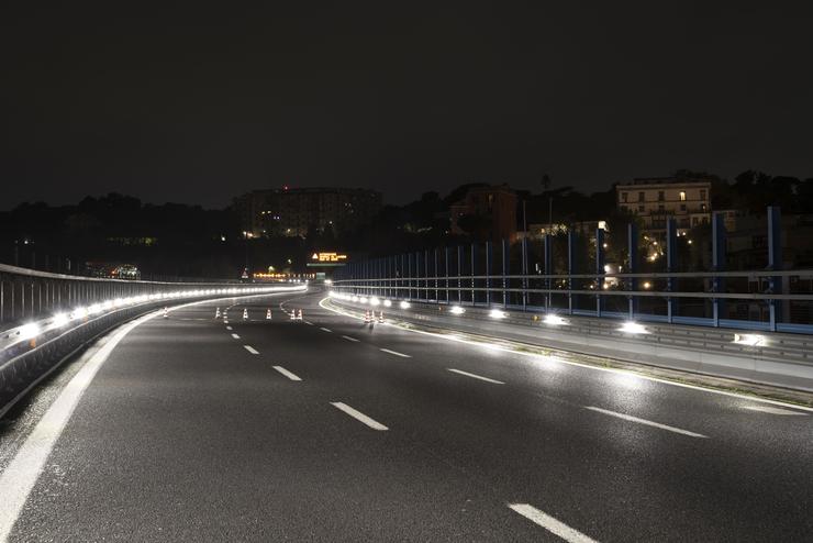 Luce radente Tangeziale - 0-100.it