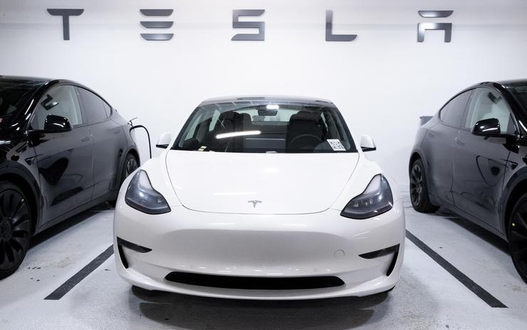 Tesla Model Y - AnsaFoto - 0-100.it