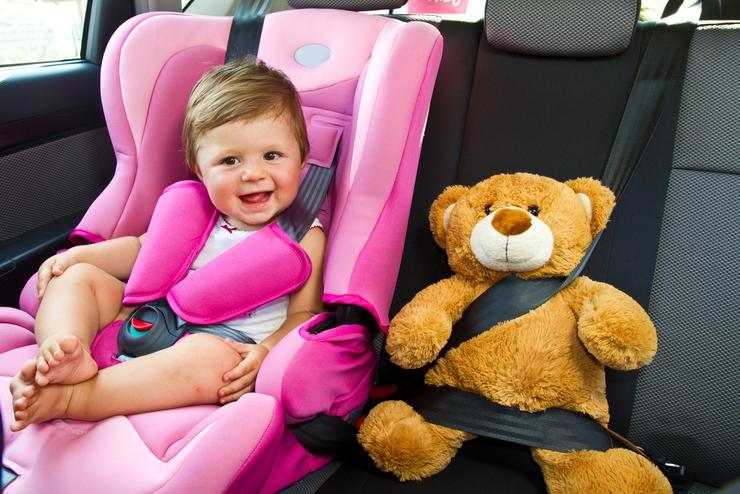 bimba sul seggiolino