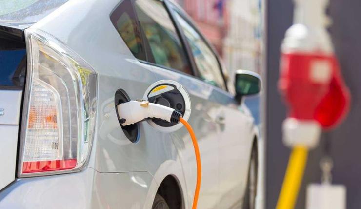 auto elettrica - depositphotos - 0-100.it
