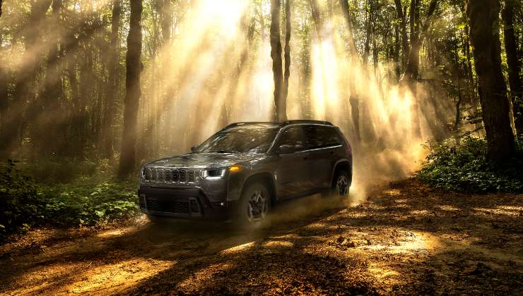 Nuova Jeep Cherokee in azione
