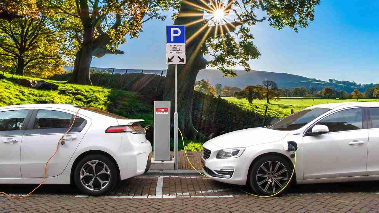 Auto elettriche